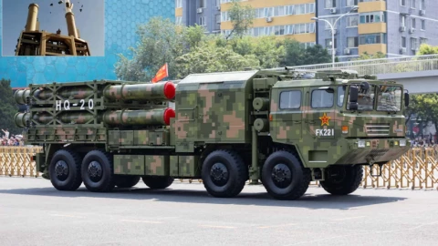 Khi B-2 buộc phải quay đầu: HQ-20 thực sự mạnh đến mức nào và điều gì khiến giới quân sự giật mình?