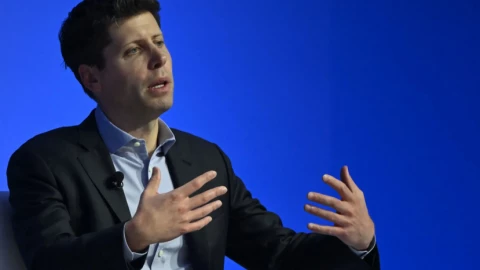 Lương Sam Altman, CEO OpenAI bao nhiêu? Chưa bằng 16% của nữ CEO lương cao nhất Việt Nam!