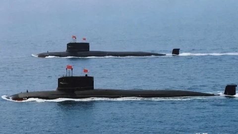 Tàu ngầm hạt nhân Trung Quốc có 8 ống phóng thẳng đứng, vượt trội hơn cả hàng Mỹ và Nga?