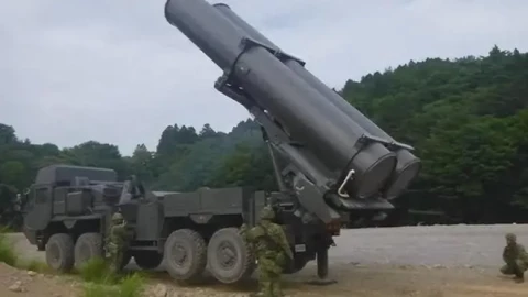 Nhật Bản trình làng tên lửa siêu thanh chuẩn bị cho chiến tranh, nhắm vào các mục tiêu dọc bờ biển Trung Quốc?