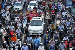 Hà Nội chính thức cấm xe máy xăng theo giờ trong vành đai 1 từ tháng 7/2026