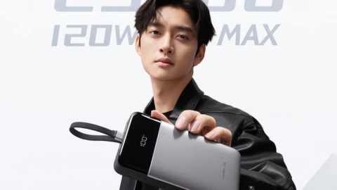 Pin sạc Cuktech 120W giá rẻ, có cáp tích hợp và màn hình hiển thị