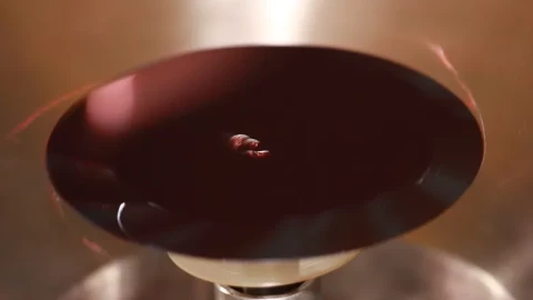 1 chất không thể thiếu khi sản xuất chip bán dẫn đang bị công ty "vô danh" này kiểm soát tới 25% thị phần toàn cầu