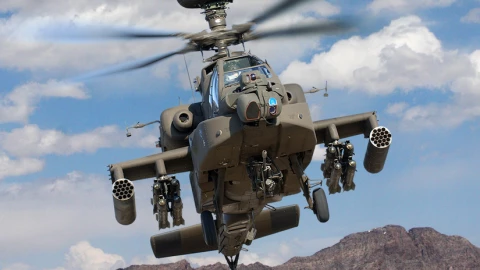 Apache V6 mạnh tới mức nào mà khiến drone hóa ruồi muỗi?