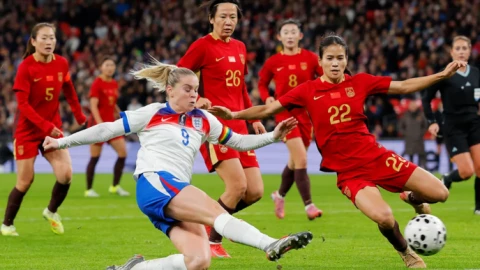 Trận thua "0-8" của đội tuyển bóng đá nữ Trung Quốc bị báo chí nước nhà gọi là "nỗi nhục lịch sử"