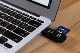 Thẻ nhớ tự động xóa file như ma làm: nguyên nhân và cách khắc phục