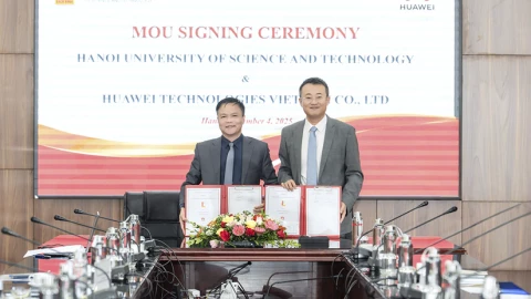 Đại học Bách khoa Hà Nội hợp tác Huawei đào tạo nhân tài AI, 5G và đám mây