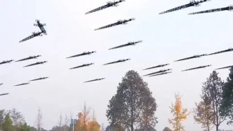 Cảnh "Vạn kiếm quy tông" như phim kiếm hiệp