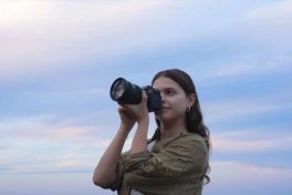 Thị trường Việt Nam vừa có chiếc máy ảnh Hybrid Full-frame tích hợp AI, cảm biến xếp chồng, tối ưu cho cả quay lẫn chụp