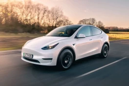 Xe điện Tesla bét bảng khi đánh giá mức độ tin cậy