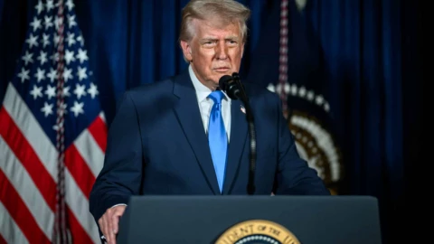 Ông Trump công bố "quy tắc thống nhất" trong lĩnh vực trí tuệ nhân tạo AI, nhằm hạn chế quy định từ các bang