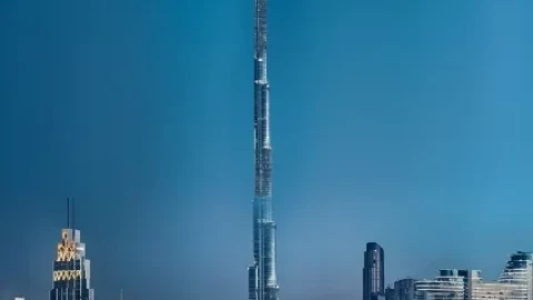 Tòa nhà cao 2000m? Ả rập Xê út làm thế nào xây được tòa tháp này?