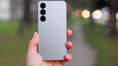 Không phải pin Silicon Carbon, đây mới là công nghệ pin được Samsung nâng cấp trên Galaxy S26