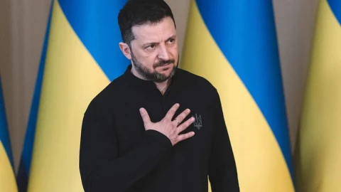 Tổng thống Ukraine Zelensky có nhượng bộ đầu tiên!