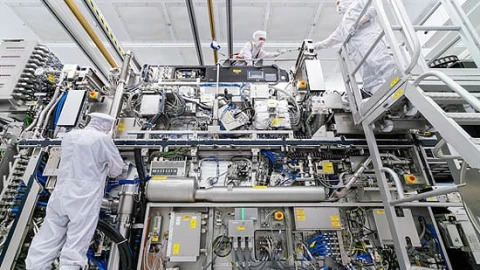 Mải ca ngợi Trung Quốc, người ta quên rằng quốc gia này đang độc quyền tuyệt đối 76 công nghệ bán dẫn!