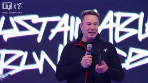 677 tỷ USD! Elon Musk trở thành người đầu tiên có giá trị tài sản ròng hơn 600 tỷ USD