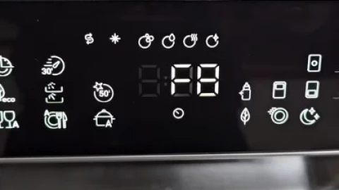 Máy rửa bát Eurosun bị lỗi bảng điều khiển sáng tất cả các đèn rồi tắt, nhấp nháy liên tục