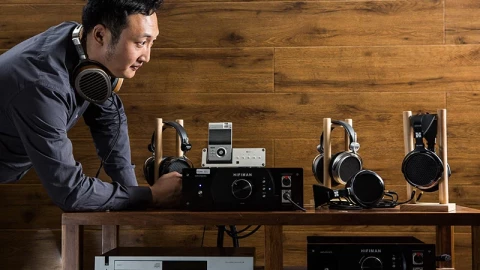 Chàng tiến sĩ hóa học "tay ngang" làm tai nghe cho dân chơi âm thanh, biên lợi nhuận vượt cả LVMH