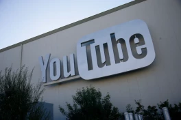 Quan hệ giữa YouTube và Billboard "rạn nứt" vì bất đồng quan điểm