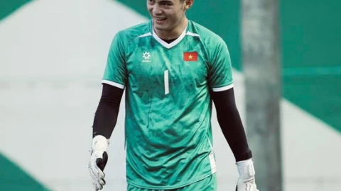 Thủ môn hot nhất sau chiến thắng của u22