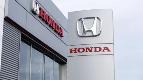 Honda phải tạm ngừng sản xuất tại các nhà máy ở Trung Quốc và Nhật Bản