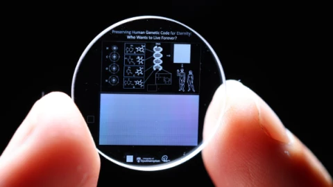 Dữ liệu sống lâu hơn bạn, tồn tại tới 13,8 tỷ năm, ngang với tuổi của vũ trụ