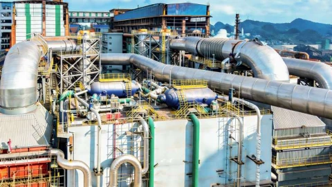 Trung Quốc đang sản xuất điện bằng CO₂!