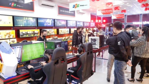 Một doanh nghiệp bán lẻ tiên phong mang tiêu chuẩn ISO 9001:2015 vào thị trường PC lắp ráp tại Việt Nam