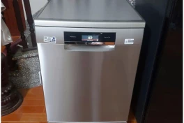 Máy rửa bát Bosch serie 8 không tự hé cửa dù cài chế độ tự động hé cửa cho tất cả chương trình