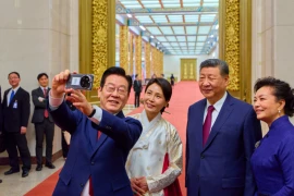 Vì sao nguyên thủ quốc gia hạn chế dùng smartphone cá nhân?