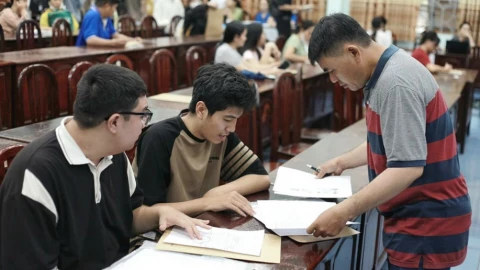 Mẹo vặt giúp sinh viên học hiệu quả, tiết kiệm tiền và giảm căng thẳng