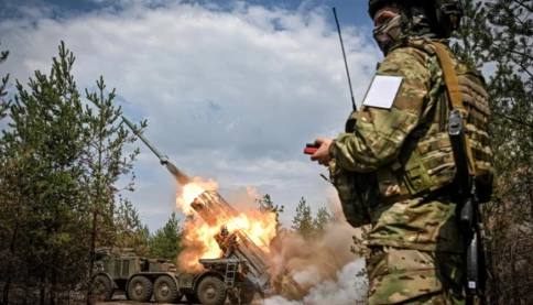 Nga giành pháo đài chiến lược Donbass, tướng Ukraine ra quân lệnh khẩn