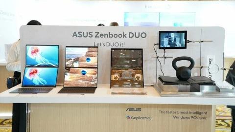 Cận cảnh hệ sinh thái laptop AI mới lạ vừa được ASUS trình làng tại CES 2026: đủ từ laptop 2 màn hình đến laptop mỏng nhẹ mạnh mẽ