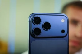 Apple có thể ra iPhone 200 megapixel năm 2028, sau nhiều năm giữ camera chính 48 megapixel