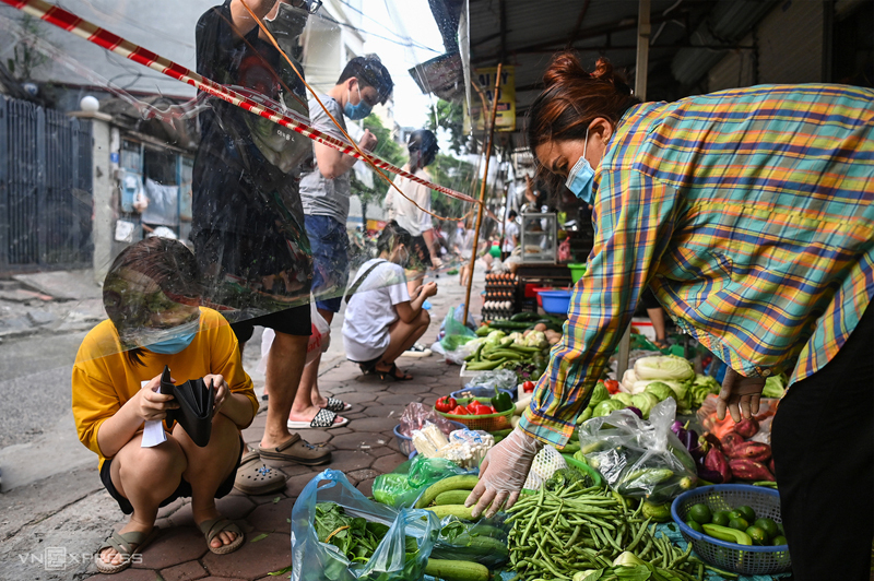 Hà Nội sẽ phát phiếu đi chợ toàn thành phố