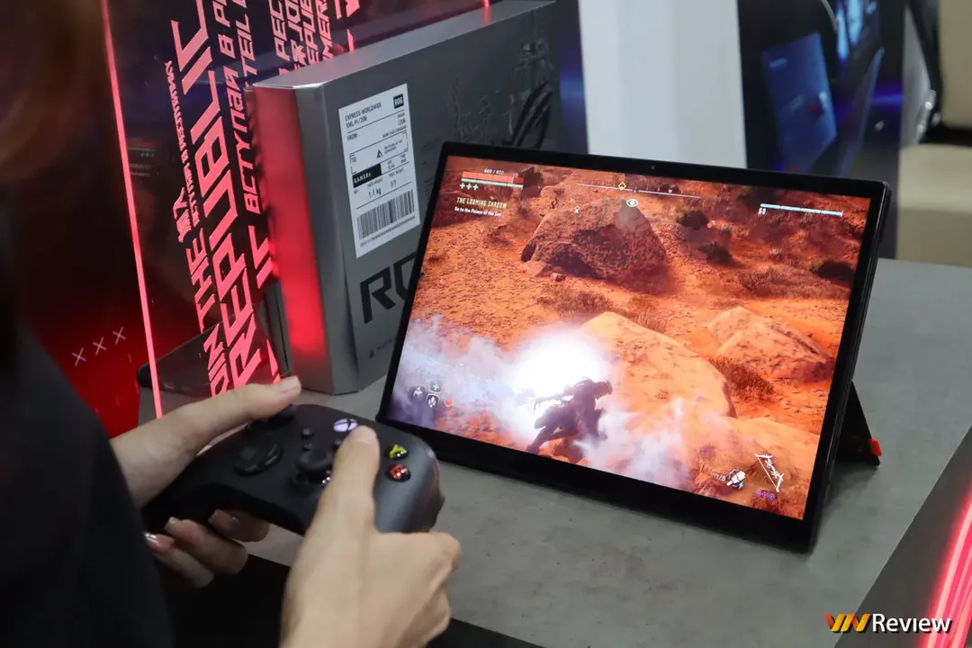 Trên tay ROG Flow Z13 ở Việt Nam: tablet chơi game mạnh nhất thế giới
