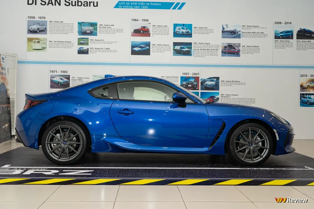 Chi tiết Subaru BRZ 2022, giá 1,9 tỉ đồng