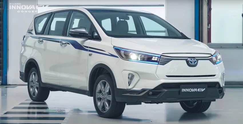 Ngắm Toyota Innova phiên bản chạy điện ra mắt tại Indonesia