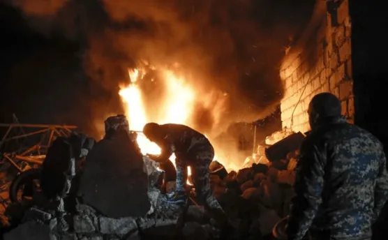 Quân đội Nga sử dụng bom cháy buộc tiểu đoàn Azov đầu hàng trong vòng vài ngày. Đây là nghệ thuật thực sự của chiến tranh