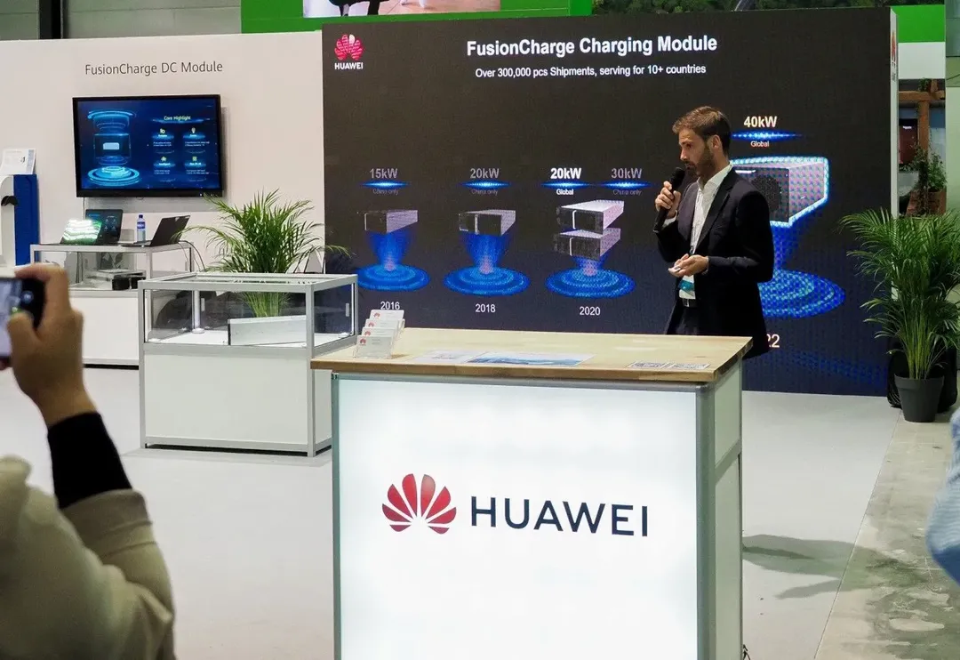 Huawei giới thiệu loạt giải pháp năng lượng số tại Việt Nam