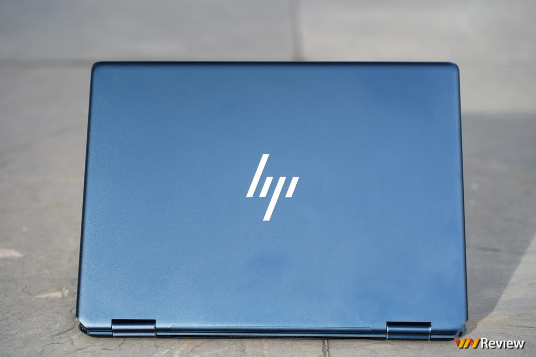 Trên tay HP Spectre x360 2023: chuẩn laptop “biến hình” phong cách chủ tịch,  không thiếu món "ăn chơi" nào