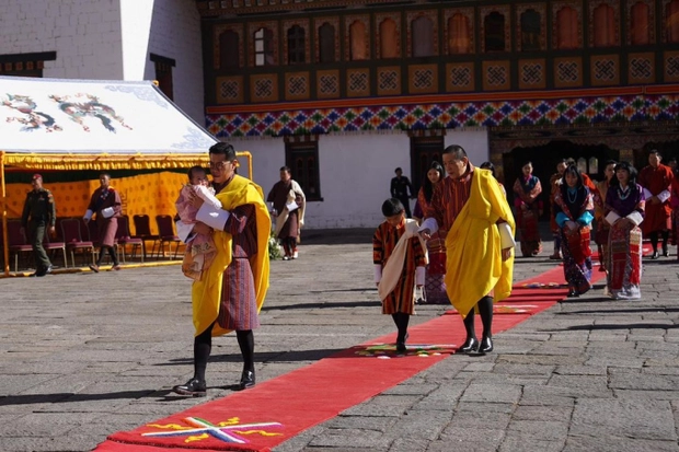 Diện mạo đáng yêu của tiểu công chúa Hoàng gia Bhutan