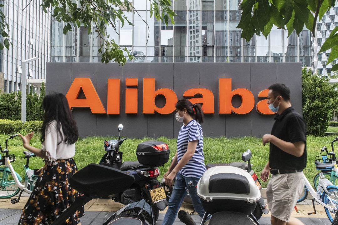 Công ty Nhật Bản tí hon khởi kiện Alibaba ở 3 nước, ship hàng Lazada hết rẻ từ đây?