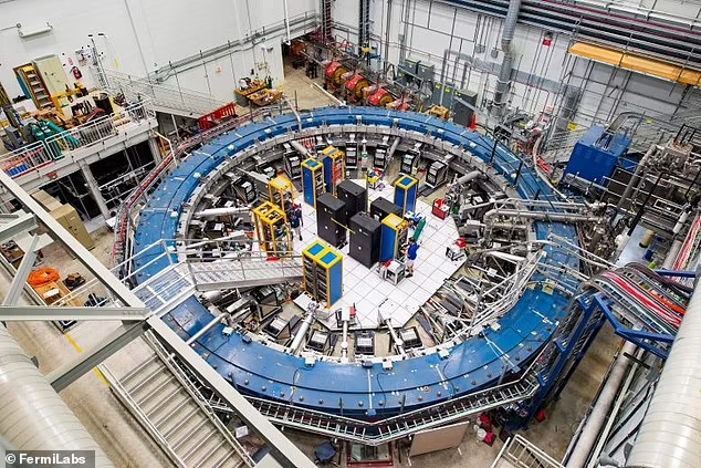 Thiết lập máy gia tốc hạt mạnh nhất hành tinh, giải mã bí ẩn về nguồn cung cấp năng lượng cho vũ trụ