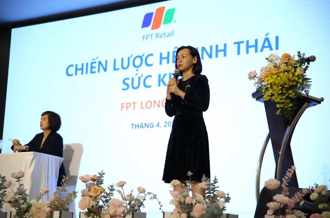 FPT Long Châu" "khách hàng hỏi về 10 loại thuốc, chúng tôi sẽ có 9.5 loại"