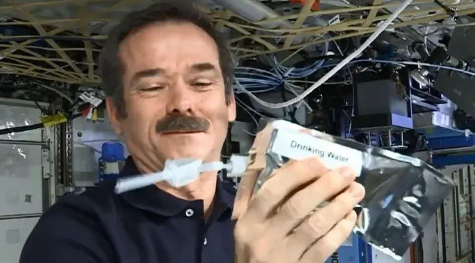 13 sự thật thú vị về Trạm Vũ trụ Quốc tế ISS, cái số 10 hơi... ghê!