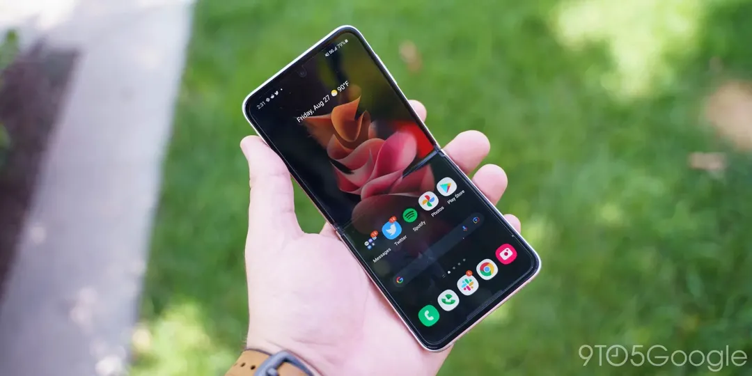 Điện thoại Android màn hình nhỏ "chết" thật rồi sao? Buồn!