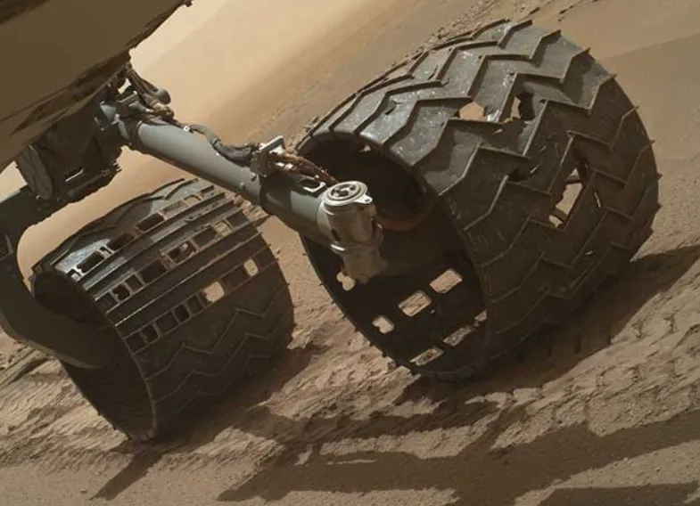 Chưa đặt chân lên sao Hỏa, con người đã xả tới 7 tấn rác sau 50 năm
