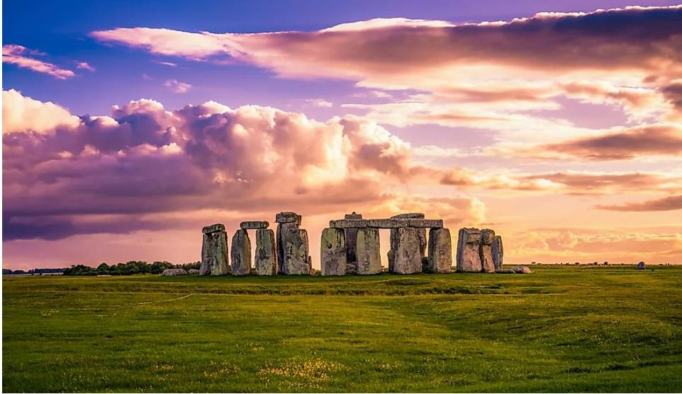  9 bí ẩn chưa được giải đáp đã được giải đáp: Stonehenge, Bermuda, hộp sọ pha lê...