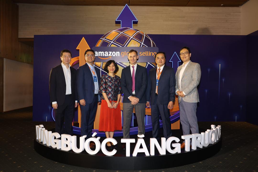 Phó Chủ tịch Tập đoàn Amazon nhận định: “Việt Nam có tiềm năng trở thành chuỗi cung ứng mới nổi của thương mại điện tử toàn cầu”